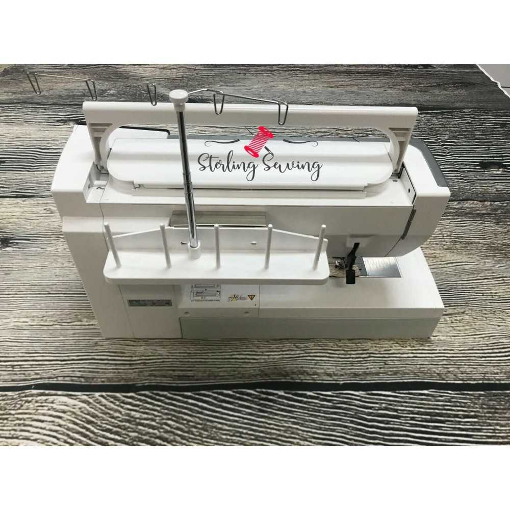 Janome Memory Craft 15000 - Image 4